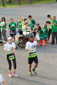 BIB: 1907
                            <button type="button" onclick="openModal(3550925)" class="btn btn-primary btn-sm float-right btn-popup" data-toggle="modal" data-target=".modal-high-quality">
                        <i class="fas fa-shopping-cart"></i> Add to Cart
                    </button>
                                            <button type="button" onclick="isThisMe(3550925, true)" class="btn btn-success btn-sm float-right btn-popup btn-isme hidden" data-toggle="tooltip" data-placement="bottom" title="นี่คือรูปของคุณใช่ไหม คลิกที่นี่เพื่อเอาเข้าอัลบั้ม">
                        <i class="fas fa-plus"></i> Add to album
                    </button>
                    <button type="button" onclick="isThisMe(3550925, false)" class="btn btn-warning btn-sm float-right btn-popup btn-isnotme hidden">
                        <i class="fas fa-ban"></i> Remove from album
                    </button>